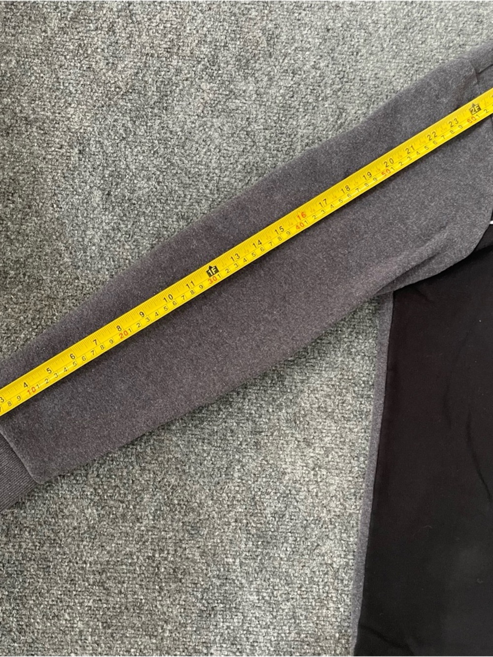 Calvin Klein Grey and Black Fleece-Lined Crewneck - Picture 6 of 7